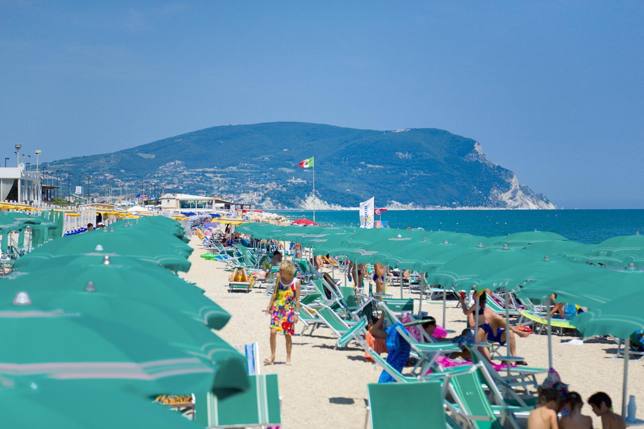 Villaggio Turistico Internazionale Porto Recanati Exterior photo